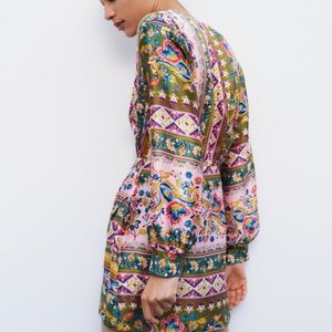 Zara SATIN EFFECT PRINT DRESS (2022 season)